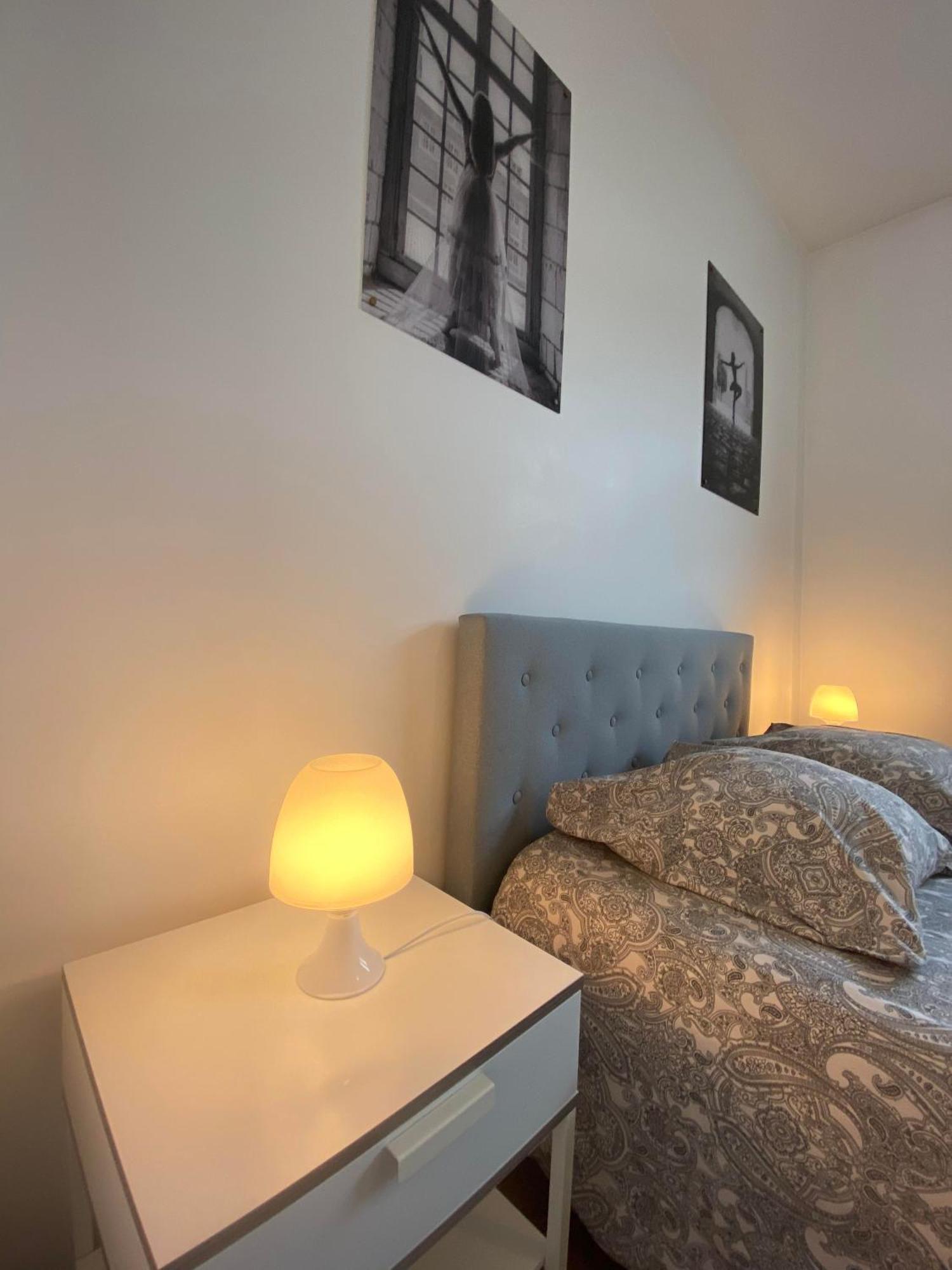 Le Carnot Appartement Avec 2 Chambres Separes Et Parking Privatif Et Securise Arras Bagian luar foto
